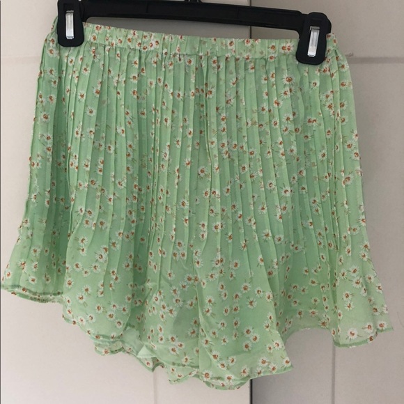 Sabo skirt floral shorts - Picture 2 of 4